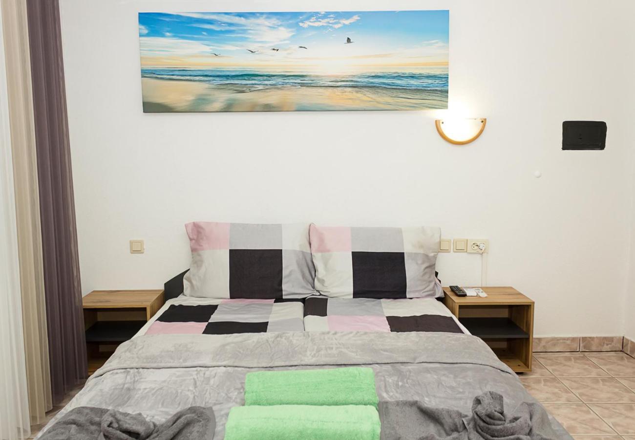 شقة Two Identical Designer 2Bd Flats With Sea View In Balchik By Flat Mаnager المظهر الخارجي الصورة